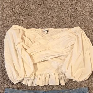 Express Cream Off-Shoulder Top